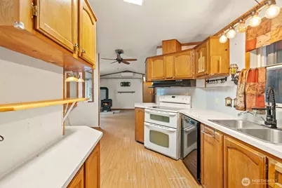 5501 E Agate Road, Shelton, WA 98584 - Photo 13