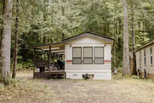 97 1 Goldrush Rd, Deming, WA 98244 - Photo 1