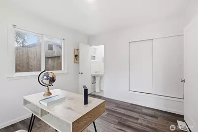 1027 S 124th Street, Seattle, WA 98168 - Photo 15