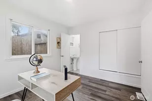 1027 S 124th St, Seattle, WA 98168 - Photo 15