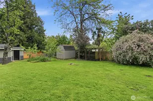 1027 S 124th St, Seattle, WA 98168 - Photo 25