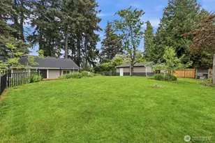 1027 S 124th St, Seattle, WA 98168 - Photo 31
