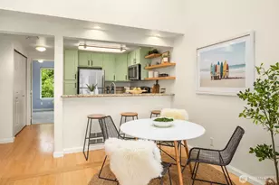 4403 Greenwood Ave N, Seattle, WA 98103 - Photo 5