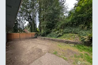 18249 24th Avenue NE, Shoreline, WA 98155 - Photo 13
