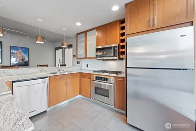 2033 2nd Avenue #1903, Seattle, WA 98121 - Photo 33