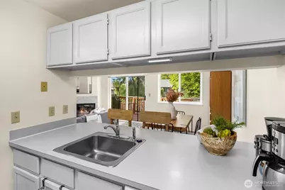 15721 44th Avenue W #B3, Lynnwood, WA 98087 - Photo 13