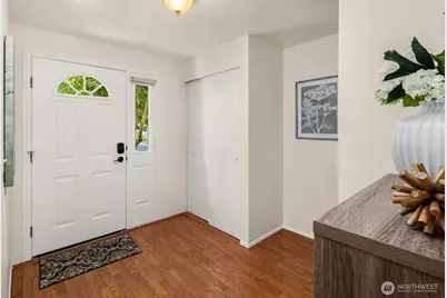 15721 44th Avenue W #B3, Lynnwood, WA 98087 - Photo 3