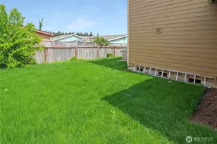 9815 198th St E, Graham, WA 98338 - Photo 27