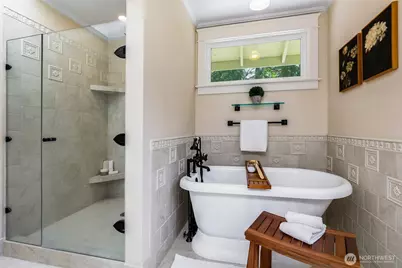 14225 248th Place SE, Issaquah, WA 98027 - Photo 25