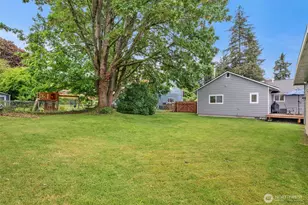 9015 218th St SW, Edmonds, WA 98026 - Photo 35