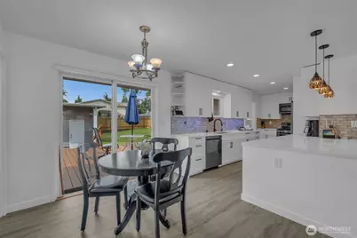9015 218th Street SW, Edmonds, WA 98026 - Photo 9