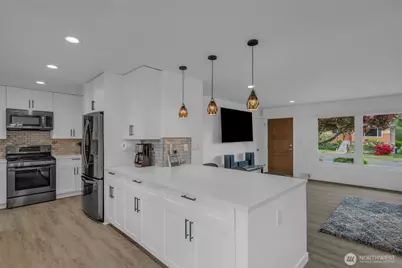 9015 218th Street SW, Edmonds, WA 98026 - Photo 11