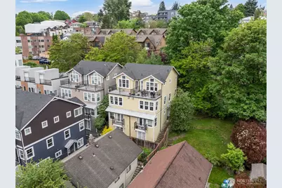 129 A 26th Avenue E, Seattle, WA 98112 - Photo 1