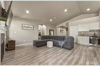 1338 SW Virginia Street, College Place, WA 99324 - Photo 11