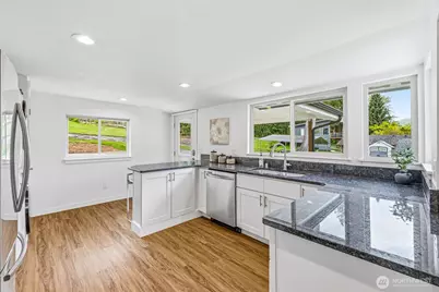 477 W Lake Samish Drive, Bellingham, WA 98229 - Photo 9