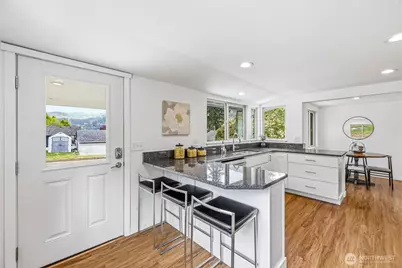 477 W Lake Samish Drive, Bellingham, WA 98229 - Photo 7