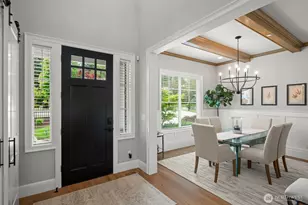 10425 NE 112th St, Kirkland, WA 98033 - Photo 15