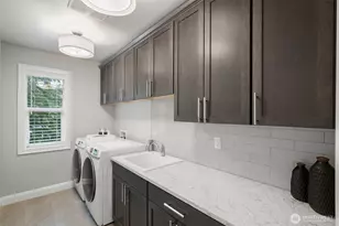 10425 NE 112th St, Kirkland, WA 98033 - Photo 33