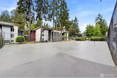 14620 NE 31st Street #J102, Bellevue, WA 98007 - Photo 21