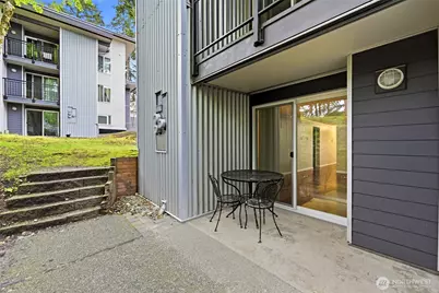 14620 NE 31st Street #J102, Bellevue, WA 98007 - Photo 17
