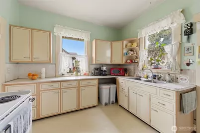 4837 S Sheridan Avenue, Tacoma, WA 98408 - Photo 15