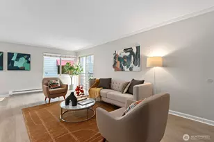 6557 4th Ave NE, Seattle, WA 98115 - Photo 3
