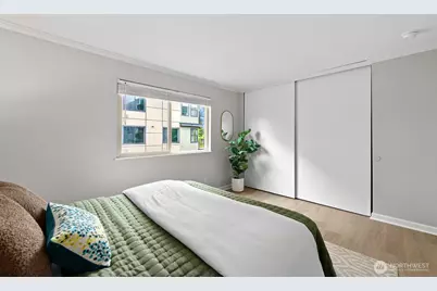6557 4th Avenue NE #9, Seattle, WA 98115 - Photo 13