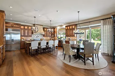 2210 122nd Street NW, Gig Harbor, WA 98332 - Photo 3