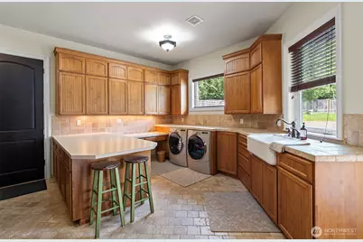 2210 122nd Street NW, Gig Harbor, WA 98332 - Photo 13