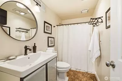 5578 Broad View Avenue NE, Tacoma, WA 98422 - Photo 31