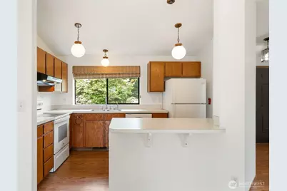 10090 Ogle Road NE, Poulsbo, WA 98370 - Photo 11