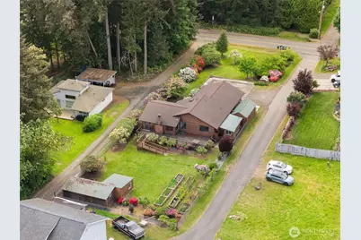 10090 Ogle Road NE, Poulsbo, WA 98370 - Photo 7