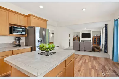 14625 Meridian Drive SE, Lynnwood, WA 98087 - Photo 13