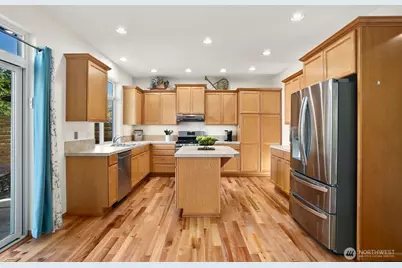 14625 Meridian Drive SE, Lynnwood, WA 98087 - Photo 11