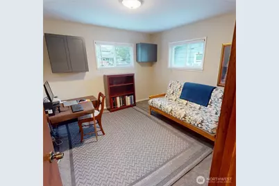 10704 Broadway Avenue S, Tacoma, WA 98444 - Photo 17