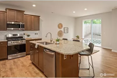 9799 15th St SE, Lake Stevens, WA 98258 - Photo 13