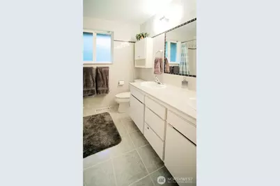 12637 Shorewood Drive SW, Burien, WA 98146 - Photo 13