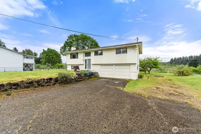 4508 Military Road E, Tacoma, WA 98446 - Photo 3