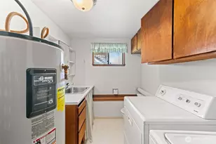 4508 Military Rd E, Tacoma, WA 98446 - Photo 25