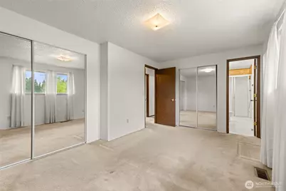 4508 Military Road E, Tacoma, WA 98446 - Photo 17