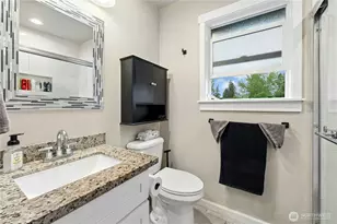 1321 E Main St, Auburn, WA 98002 - Photo 17