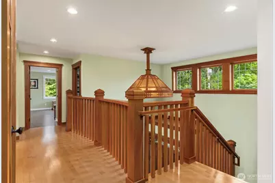 15390 Broom Street NE, Bainbridge Island, WA 98110 - Photo 17