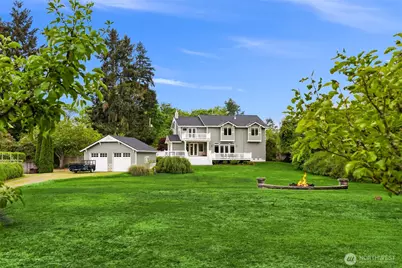 15390 Broom Street NE, Bainbridge Island, WA 98110 - Photo 39