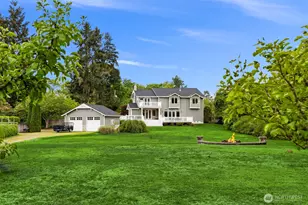 15390 Broom St NE, Bainbridge Island, WA 98110 - Photo 39