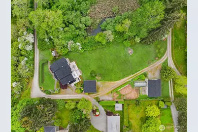 15390 Broom Street NE, Bainbridge Island, WA 98110 - Photo 33