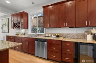 5632 31st Ave SW, Seattle, WA 98126 - Photo 9