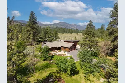 179 Wolf Creek Road, Winthrop, WA 98862 - Photo 5
