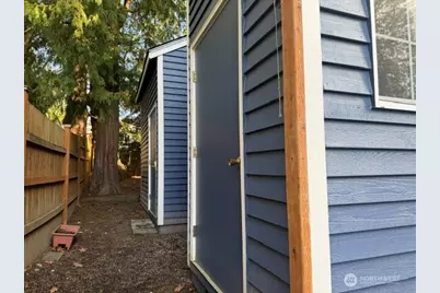 11414 107th Place NE, Kirkland, WA 98033 - Photo 31