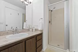 4521 S 263rd St, Kent, WA 98032 - Photo 17