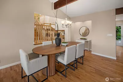 1333 98th Avenue NE, Clyde Hill, WA 98004 - Photo 9